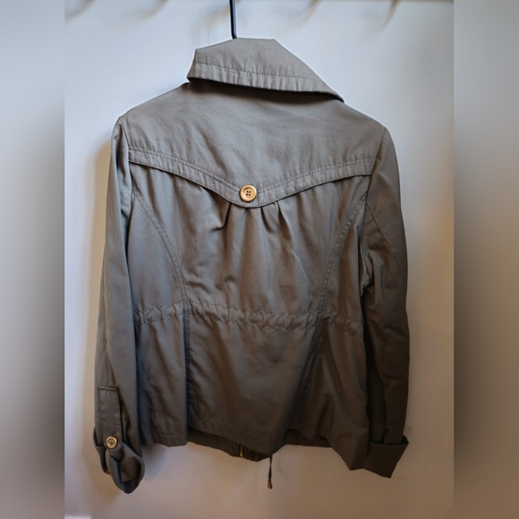 Guess Jacket - Picture 2 of 2